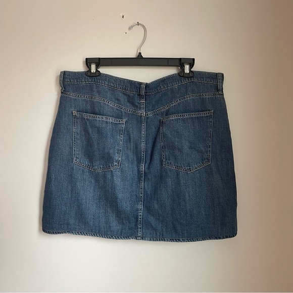 Classic GAP Y2K Denim Mini Skirt Waist Size 34 - Picture 4 of 6
